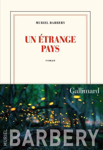 Un étrange pays roman